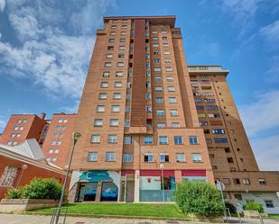 Exterior view of Flat for sale in  Pamplona / Iruña  with Heating, Parquet flooring and Terrace