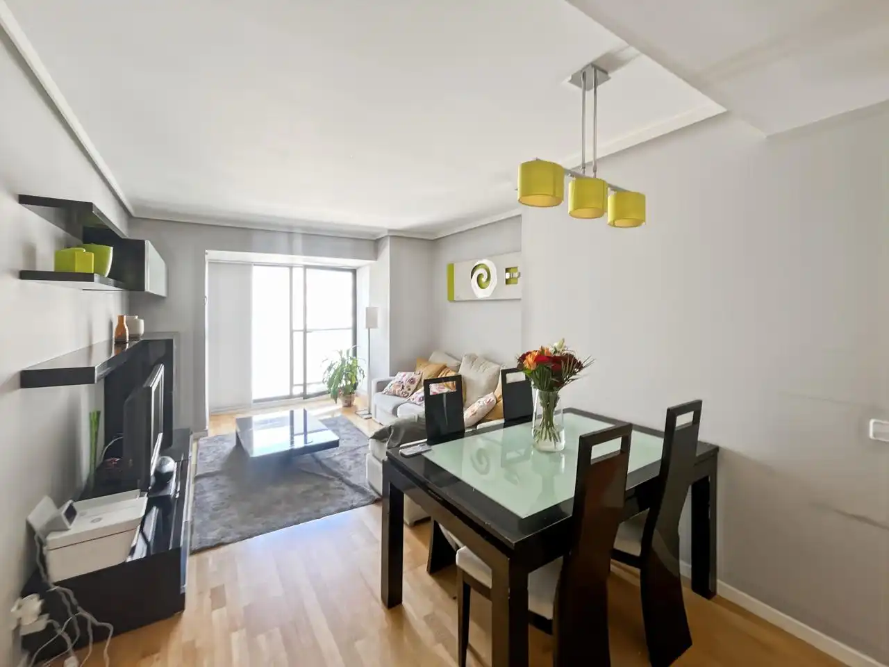 Dining room of Flat for sale in Madrid  with Air Conditioner, Heating and Storage room