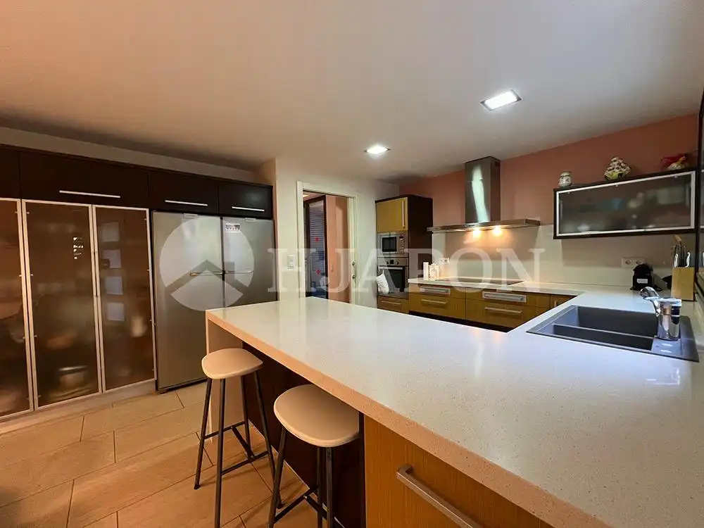 Detached homes for sale in Vallromanes, Barcelona