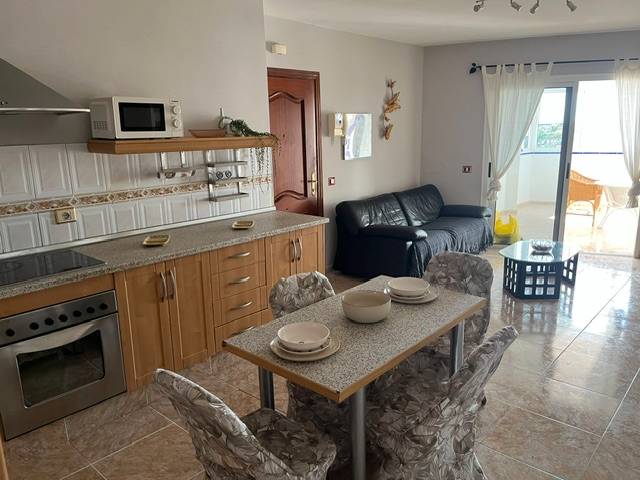 Ático en Alquiler en Calle Madroño, 17 en Vecindario - El Doctoral - Cruce de Sardina