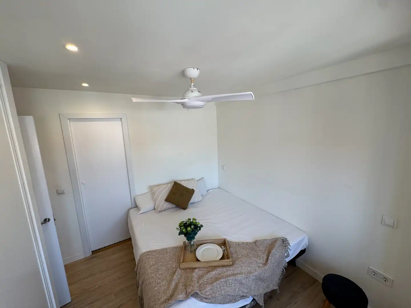 Schlafzimmer von Wohnung zur untervermieten in Madrid mit Klimaanlage, Heizung und Möbliert