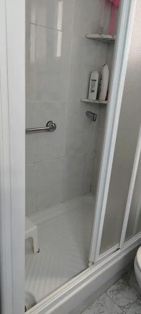 Baño de Piso en venta en Cervelló con Calefacción, Amueblado y Horno