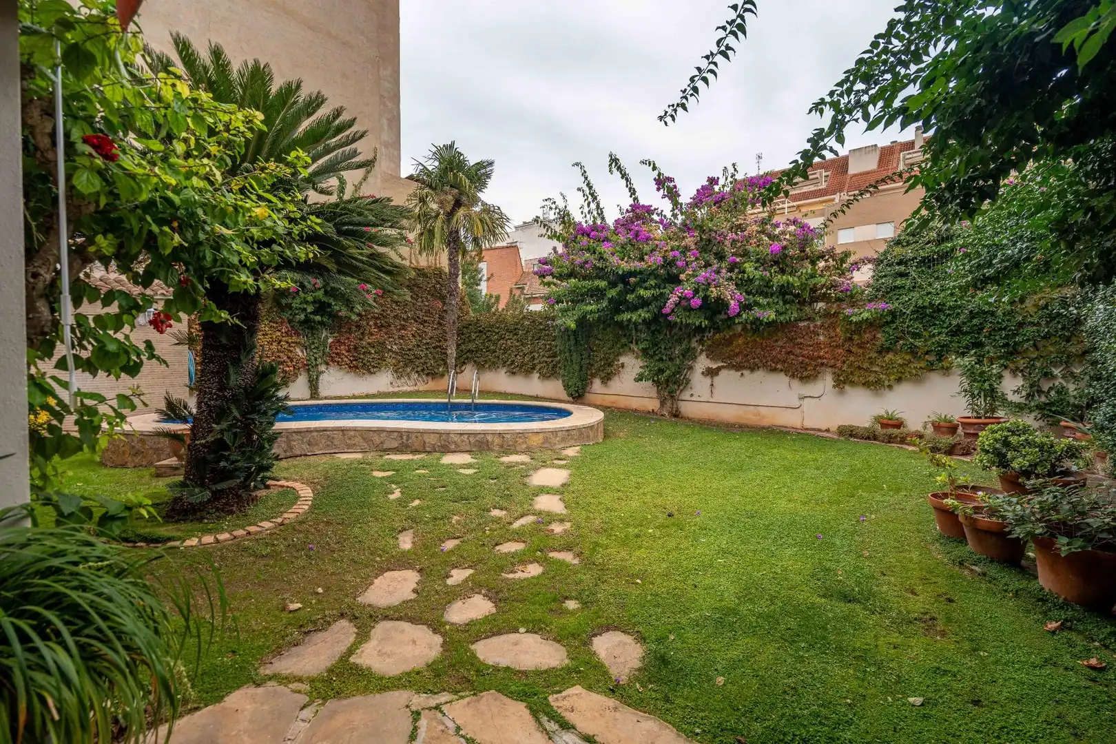 Jardí de Casa o xalet en venda en Canals amb Aire condicionat, Calefacció i Jardí privat