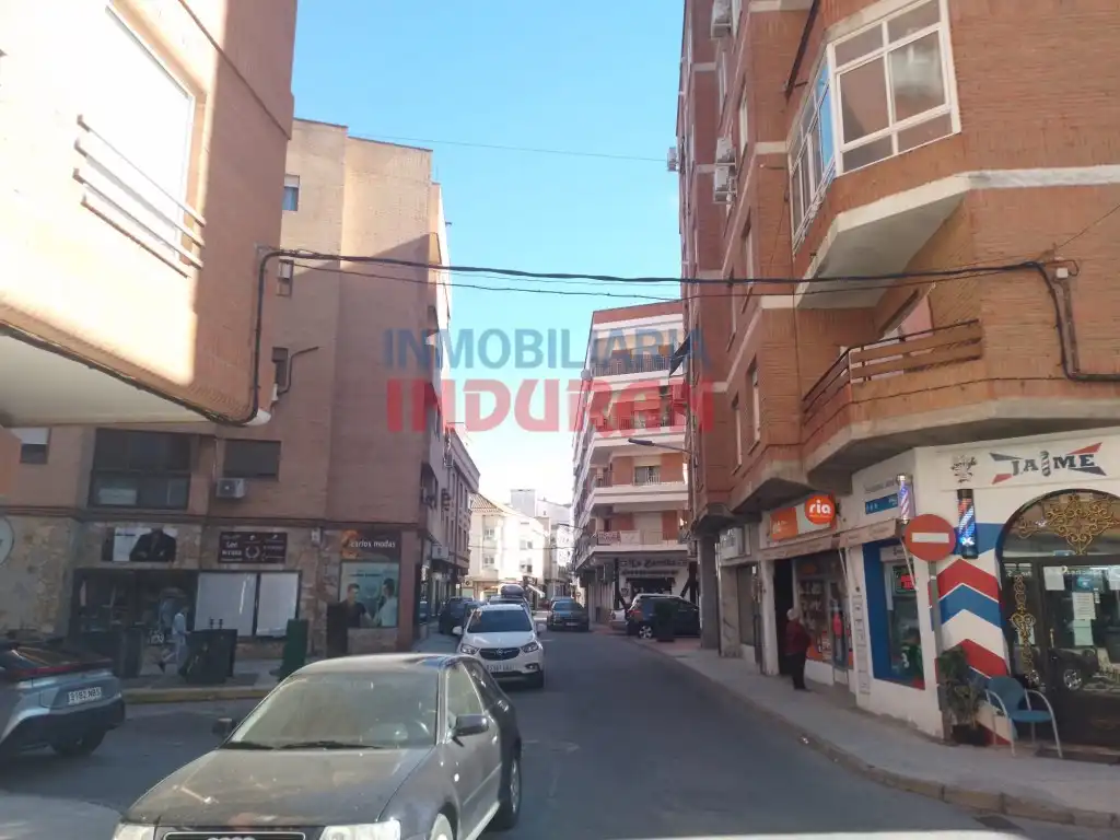 Pis amb ascensor en venda a Calle Pablo Luengo