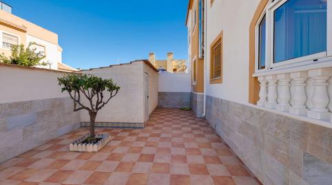 Foto 3 de Casa adosada en venda a Calle Río Danubio, 695, Zona Carrefour - Urbanizaciones, Alicante