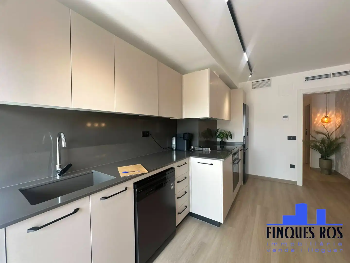 Kitchen of Flat for sale in Vinaròs  with Air Conditioner, Heating and Terrace