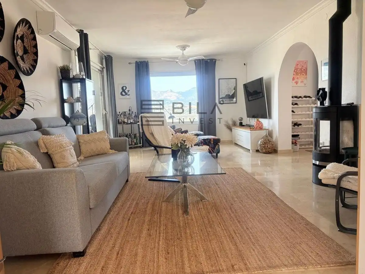 Villa avec piscine à vendre à Cerros del Aguila, imagen 6
