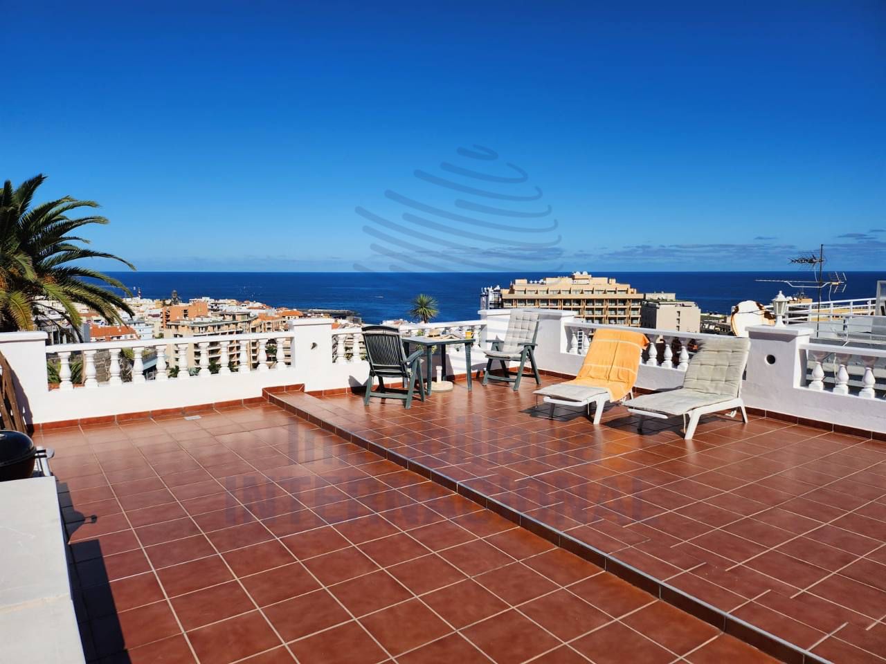 Terraza de Apartamento en venta en Puerto de la Cruz con Aire acondicionado, Terraza y Amueblado
