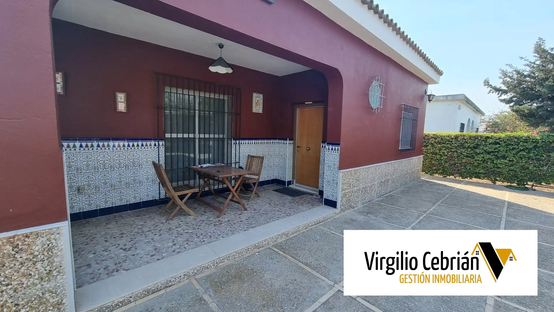 Exterior view of Country homes for sale in Chipiona  with Air Conditioner, Private garden and Storage room