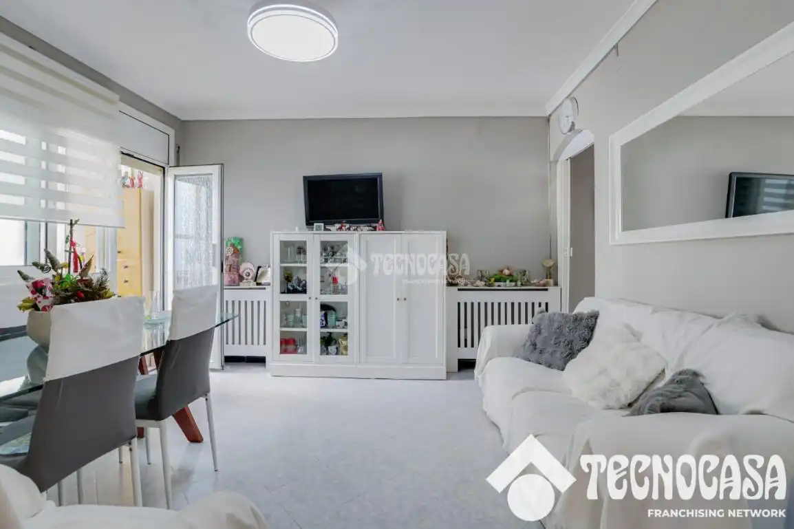 Living room of Flat for sale in Mataró  with Heating and Terrace