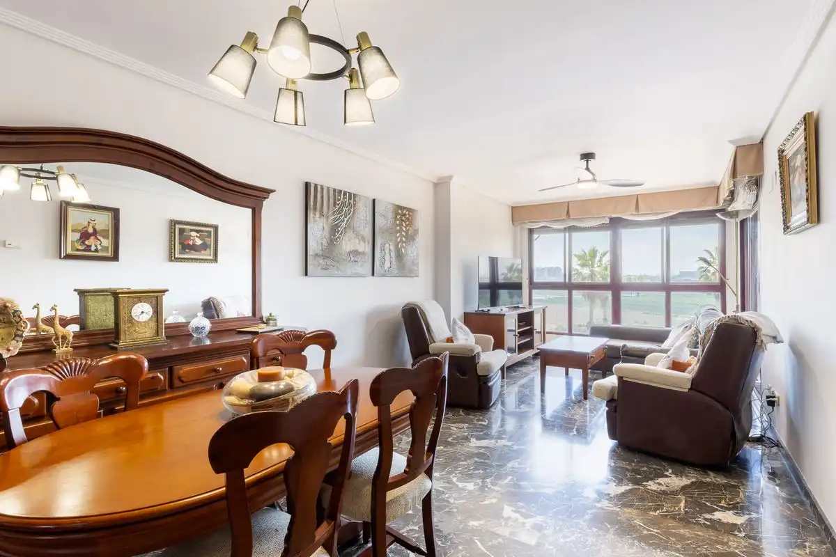 Sala de estar de Piso en venta en Valencia con Aire acondicionado, Calefacción y Jardín privado