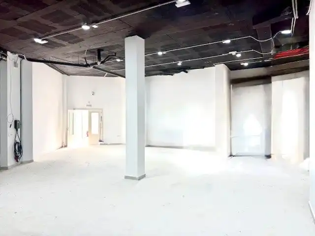 Local comercial en venta en Avinguda d'Europa 9, imagen 8