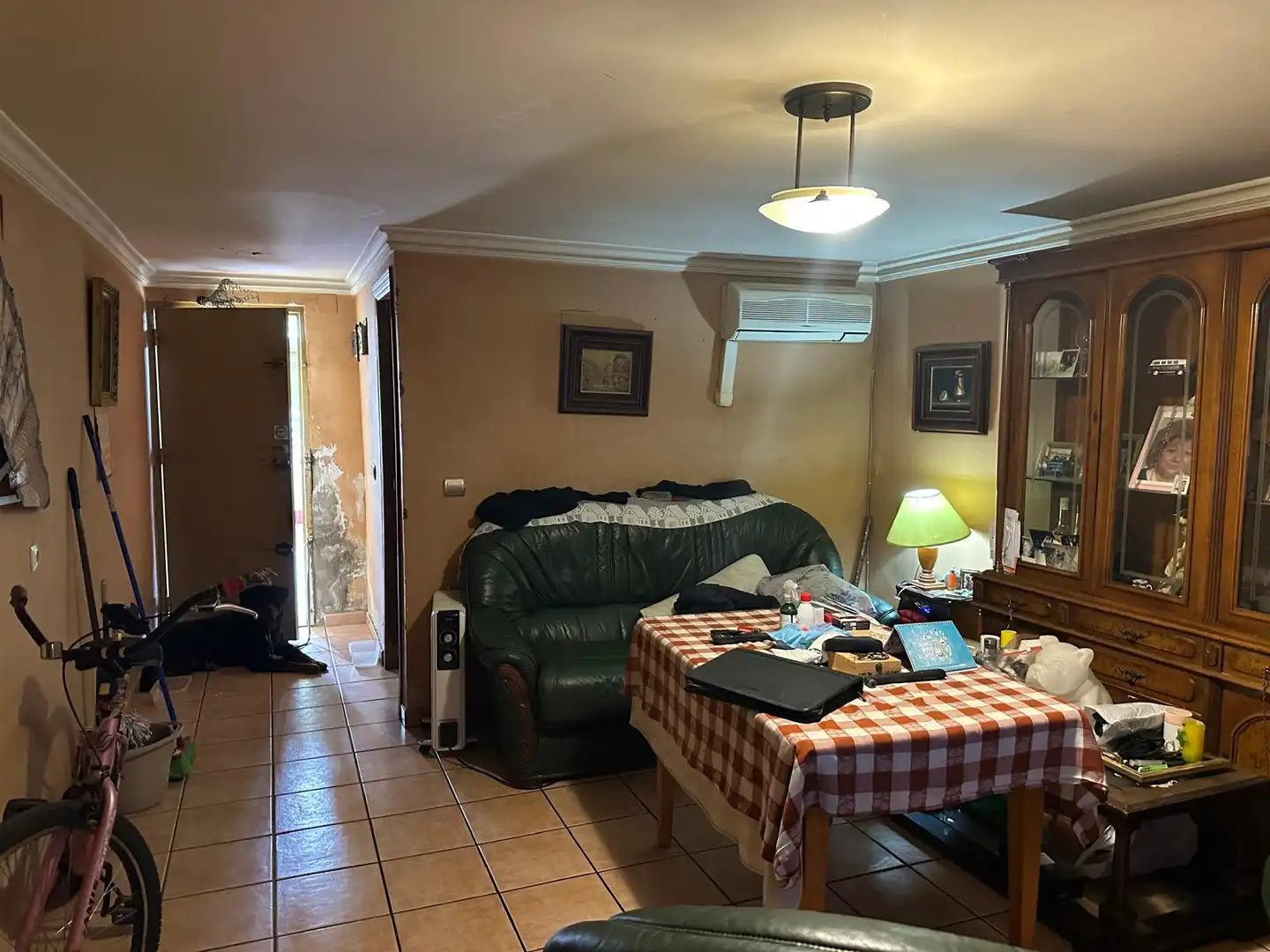 Houses for sale in Sevilla  with Air Conditioner