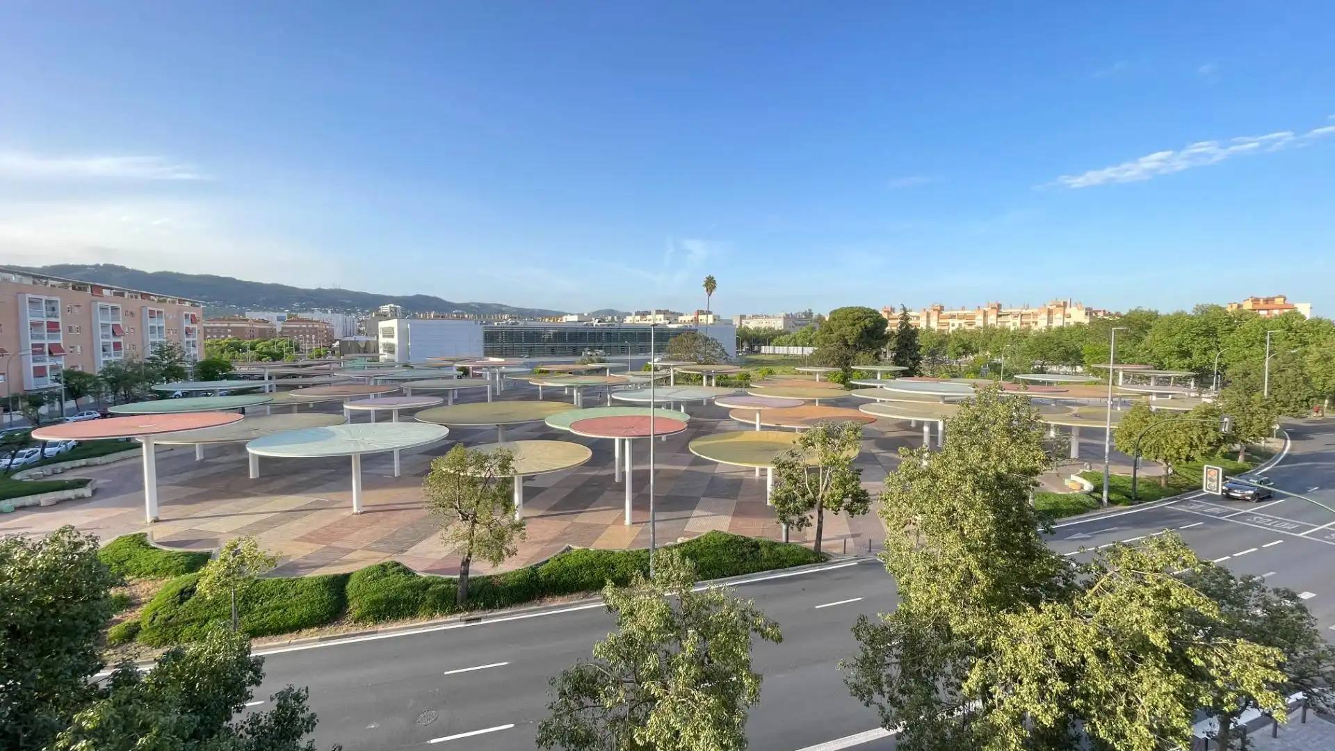 Außenansicht von Wohnung zur Miete in Córdoba mit Klimaanlage, Heizung und Gemeinschaftspool