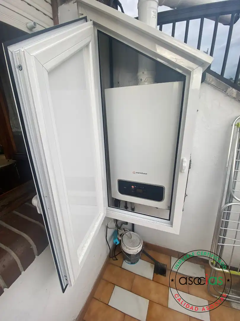 Vista exterior de Ático en venta en Langreo con Calefacción, Parquet y Terraza