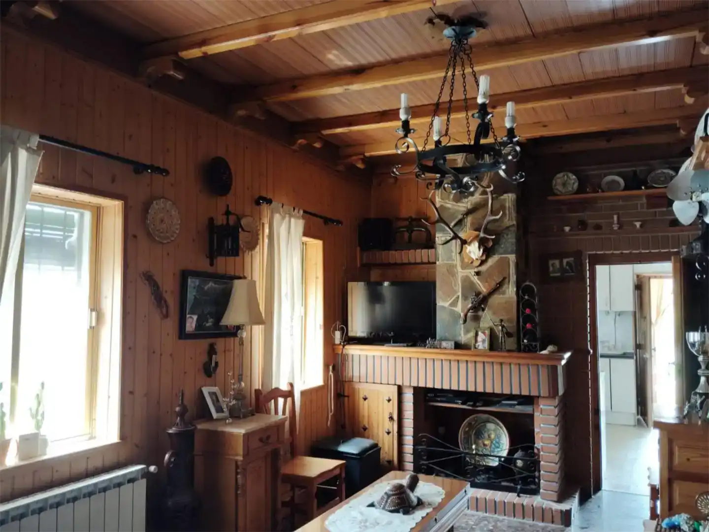 Sala de estar de Casa o chalet en venta en Almuradiel con Jardín privado, Trastero y Amueblado