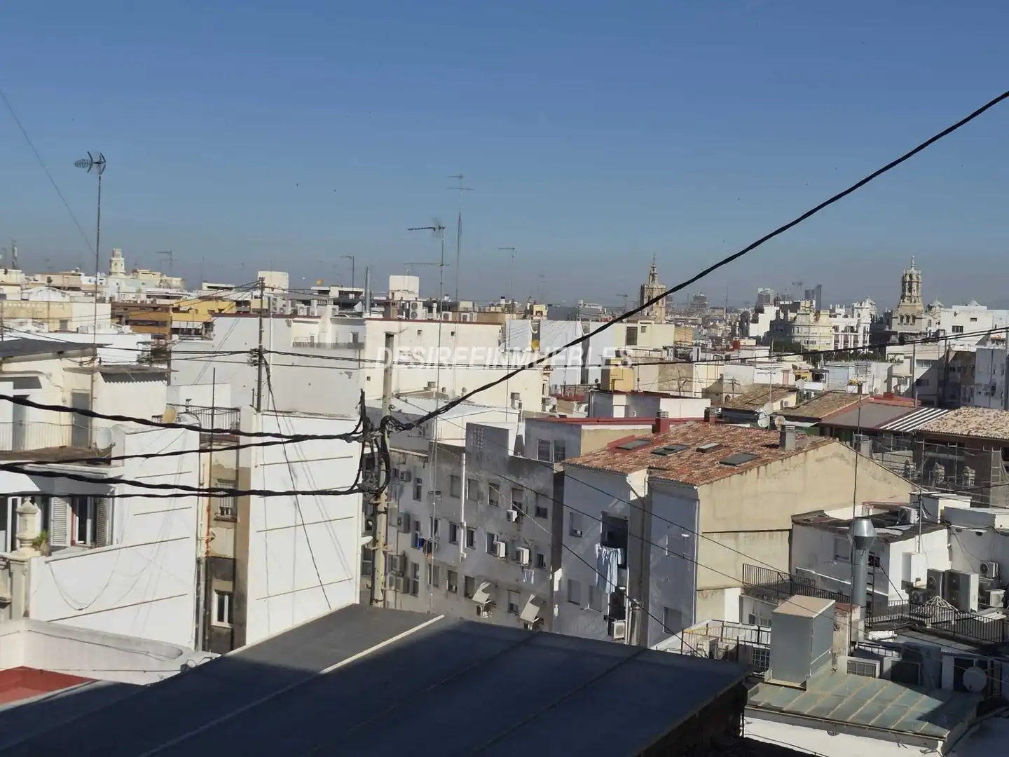 Vista exterior de Pis de lloguer en Valencia amb Aire condicionat, Parquet i Terrassa