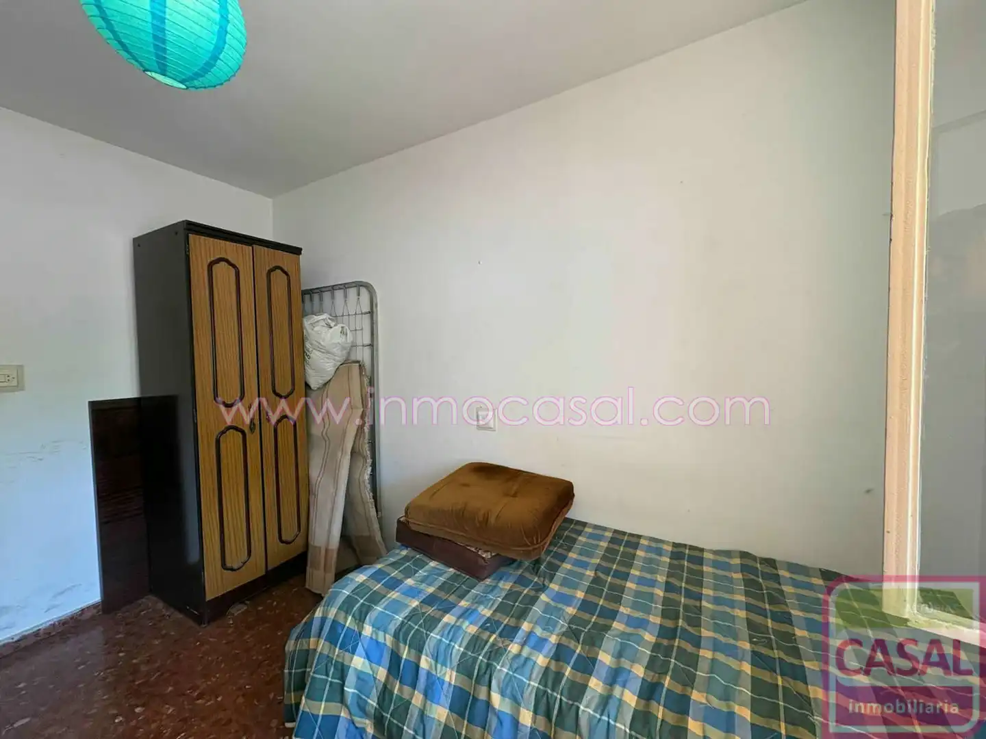 Habitación de Piso en venta en Lena con Calefacción, Terraza y Amueblado