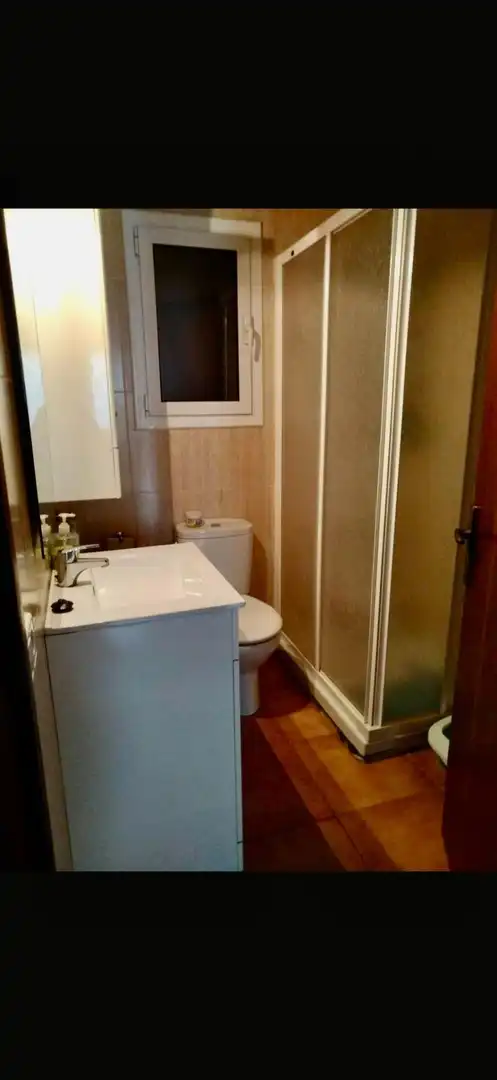 Badezimmer von Einfamilien-Reihenhaus zum Verkauf in Santa Margarida de Montbui mit Heizung und Terrasse