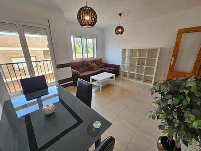 Sala d'estar de Pis en venda en Fuente Álamo de Murcia amb Balcó