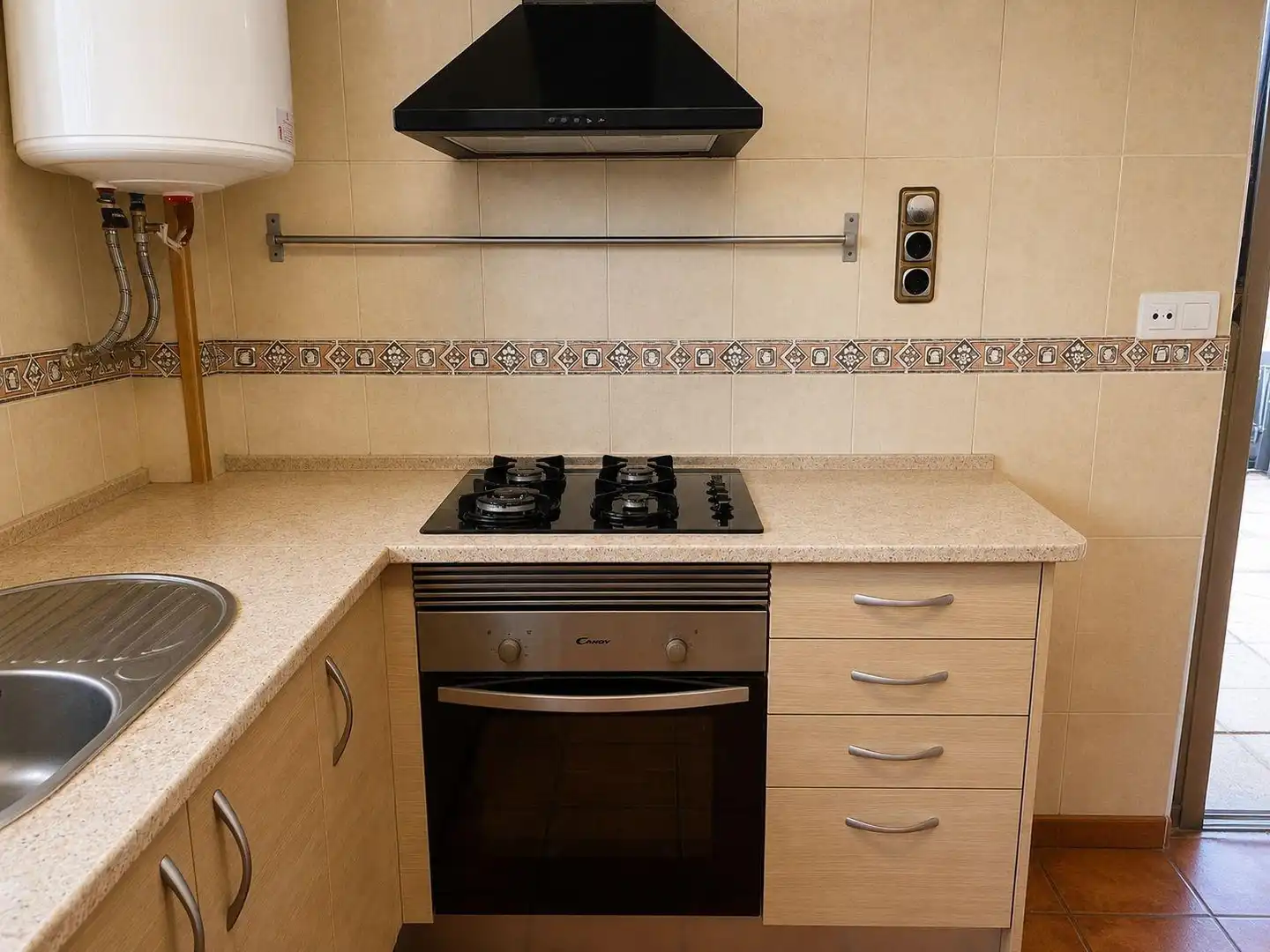 Cocina de Casa o chalet en venta en Esparreguera con Aire acondicionado, Calefacción y Jardín privado