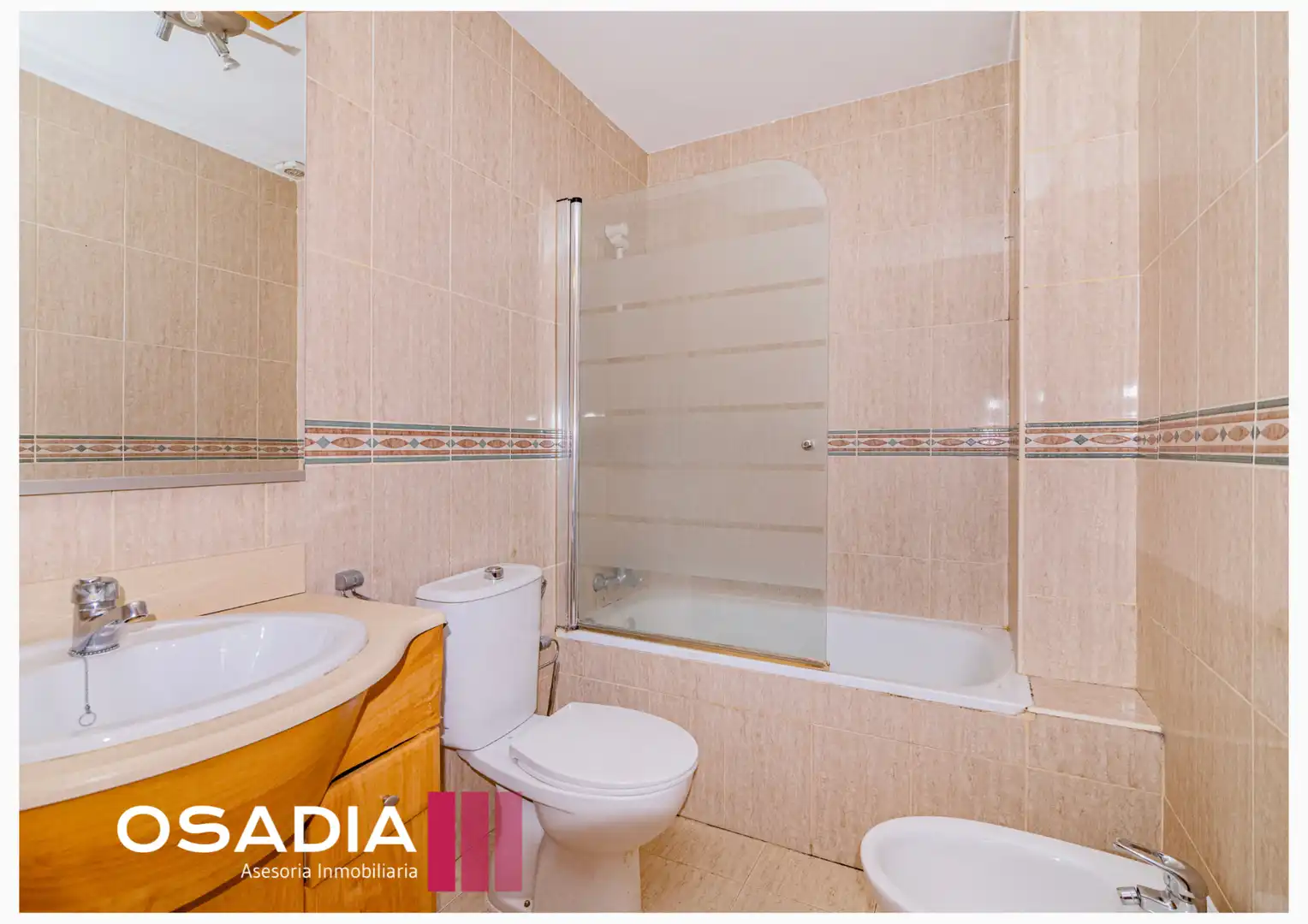 Baño de Piso en venta en La Zubia