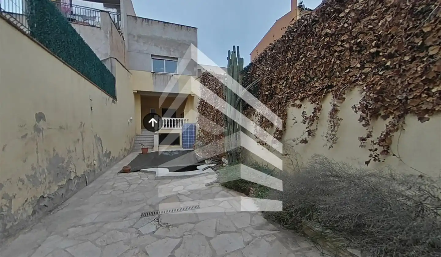 Casa amb terrassa en venda a calle Figueres, imagen 18