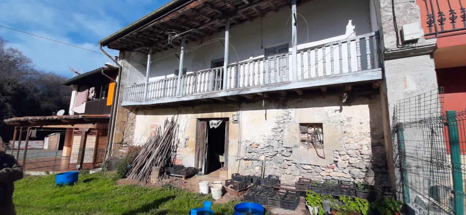Exterior view of Single-family semi-detached for sale in Escalante  with Private garden and Terrace