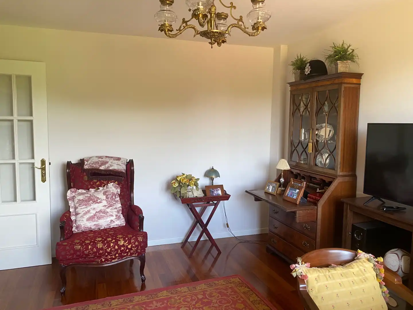 Sala de estar de Casa adosada en venta en Brión con Calefacción, Jardín privado y Terraza