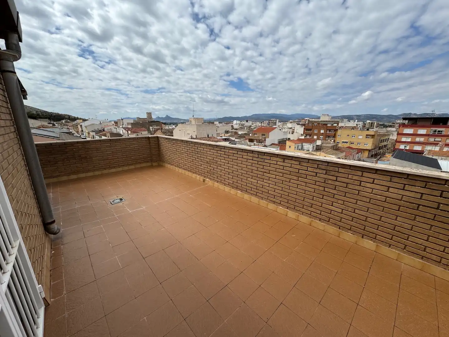 Terrassa de Casa adosada en venda en Villena amb Aire condicionat, Calefacció i Terrassa