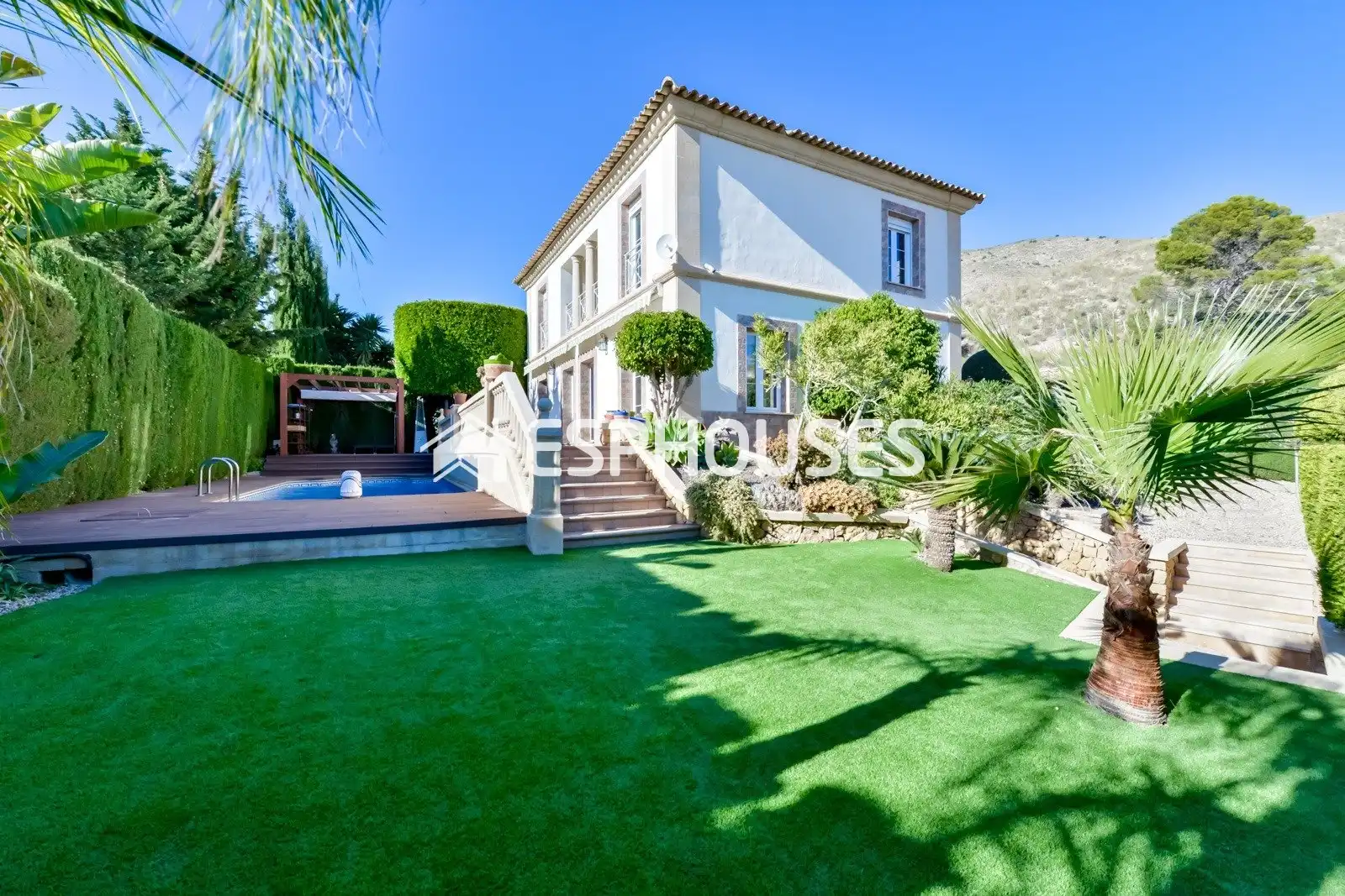 Exterior view of Houses for sale in Oliva  with Air Conditioner, Heating and Terrace