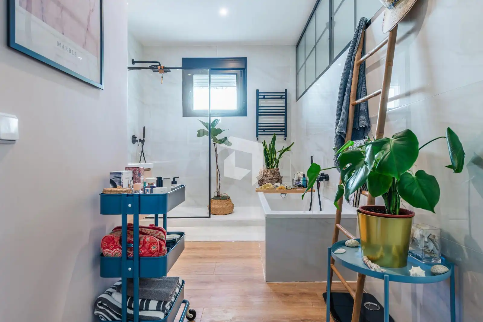 Badezimmer von Haus oder Chalet zum Verkauf in Pozuelo de Alarcón mit Klimaanlage, Heizung und Terrasse