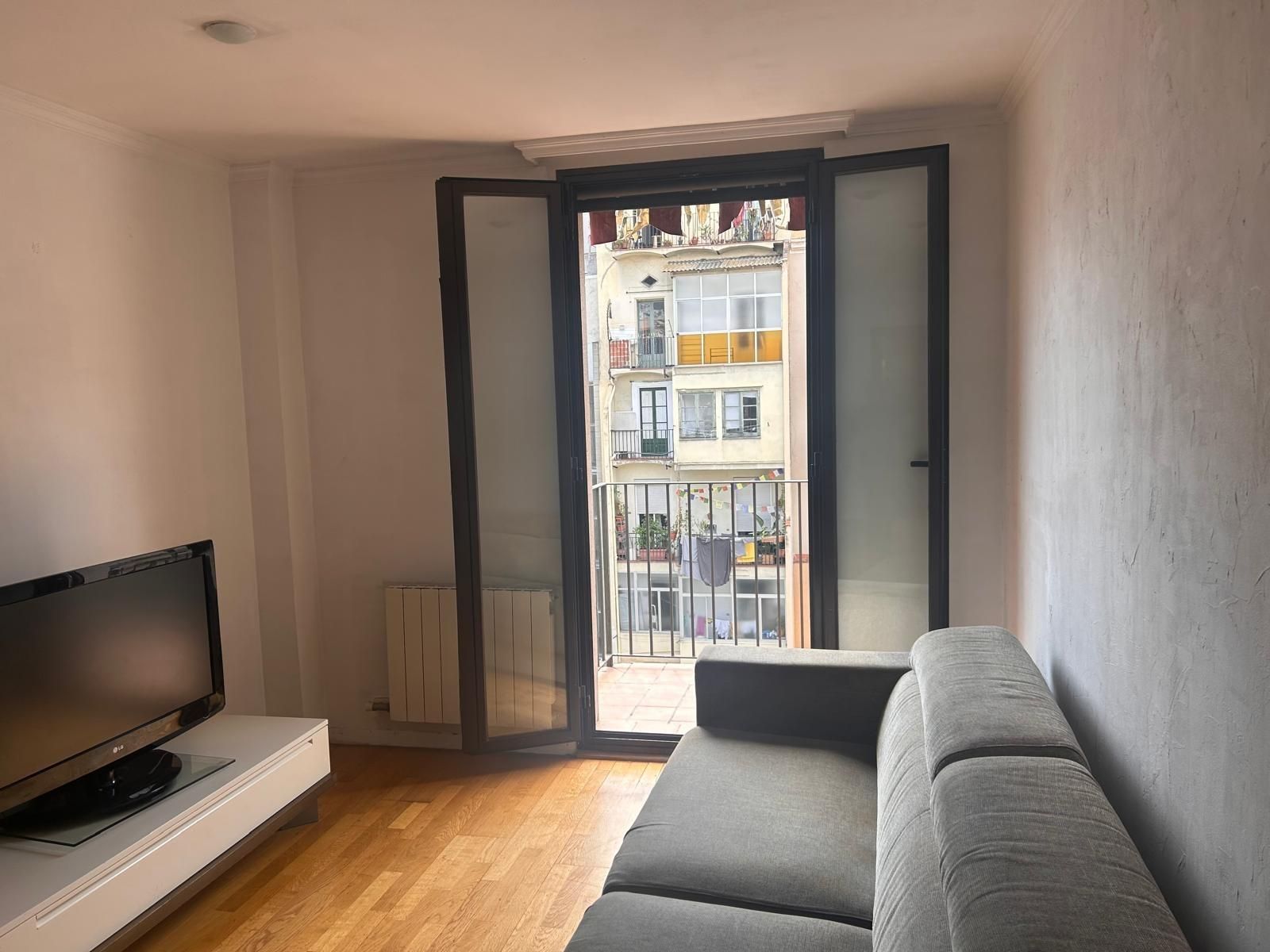 Flat for sale in El Raval