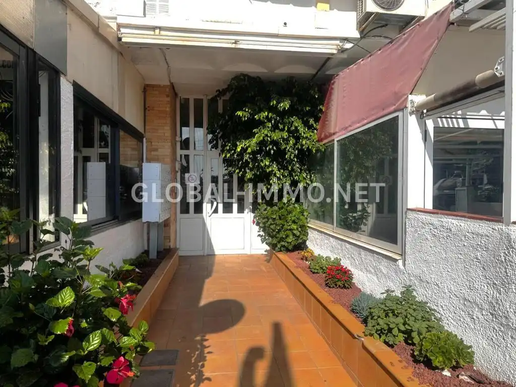 Terrasse von Wohnung zum Verkauf in Empuriabrava mit Möbliert
