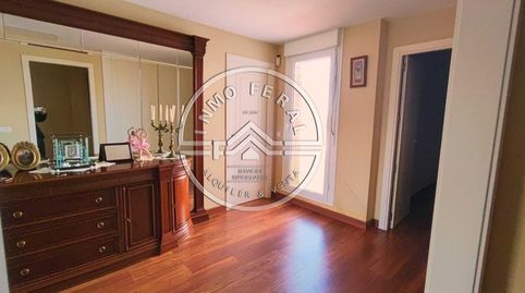 Chalet en venta en Urbanización, 4 dormitorios., imatge 4