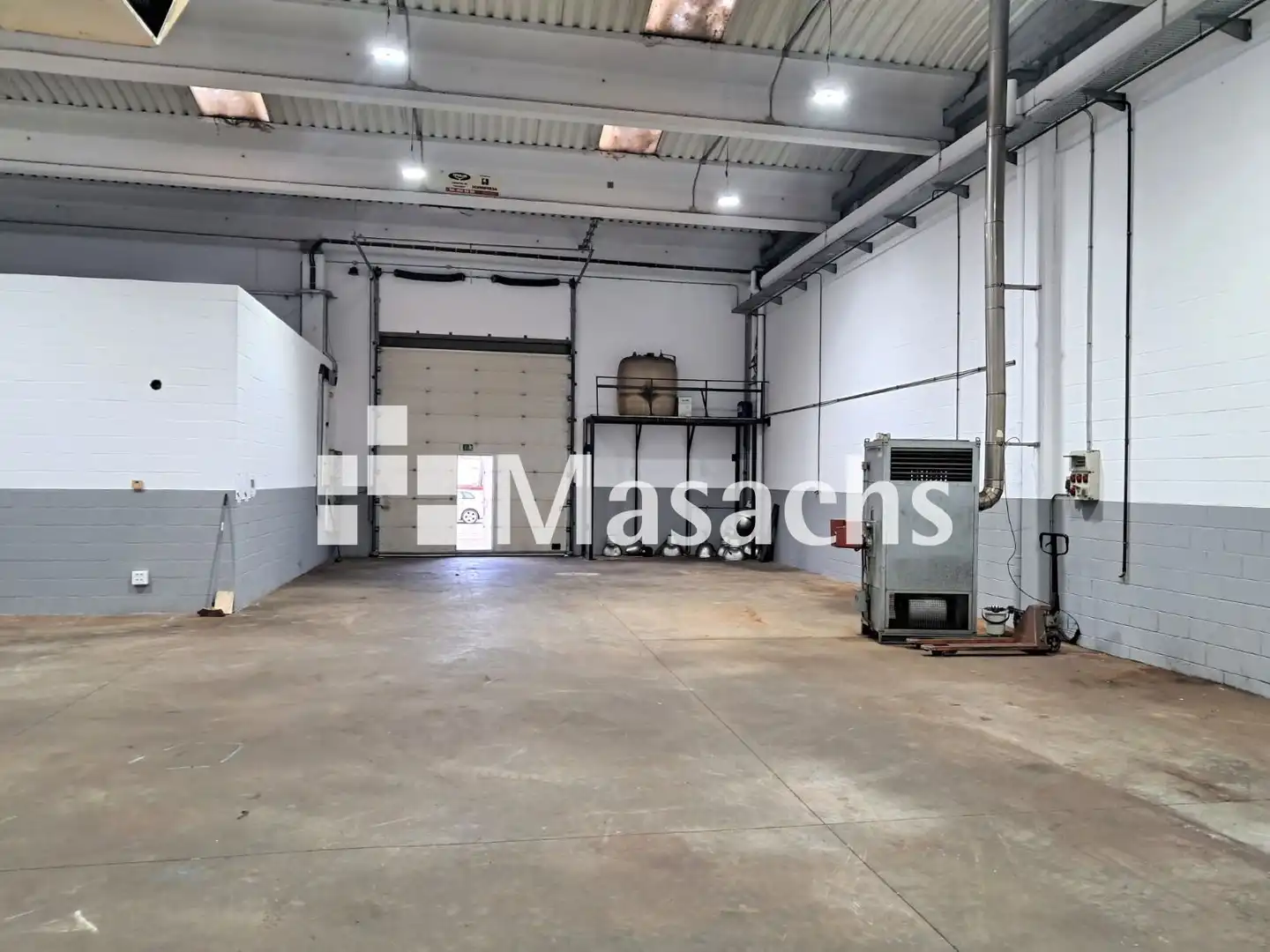 Nave industrial de alquiler en Banyoles