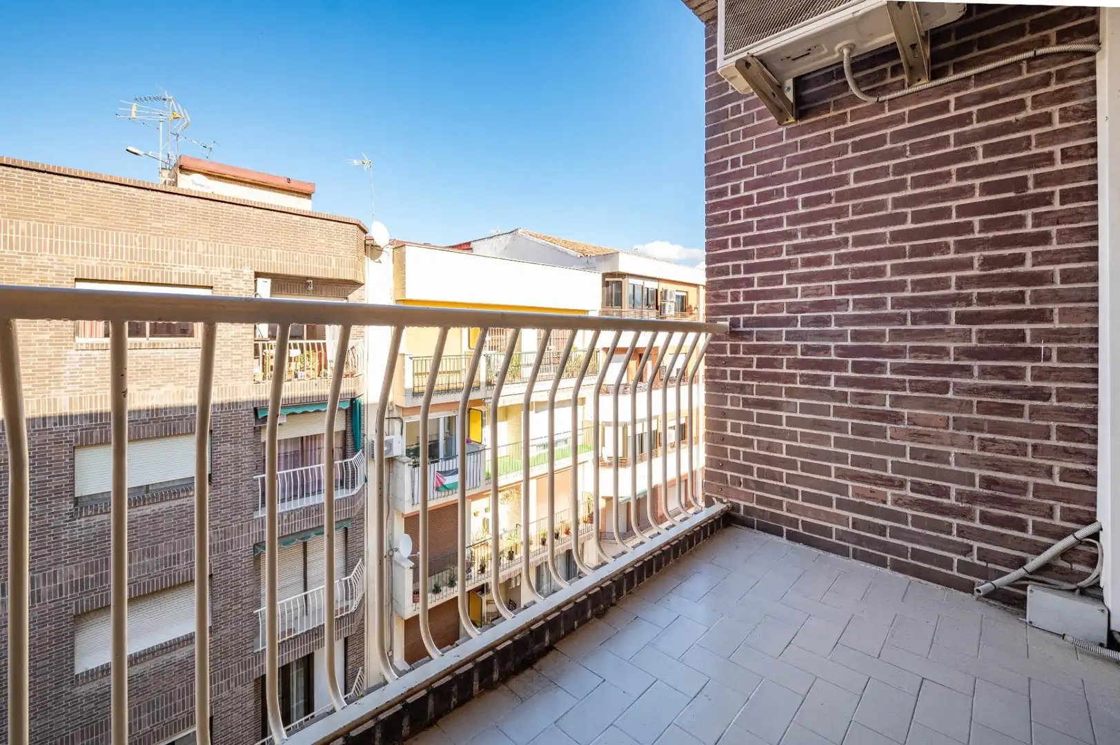 Terrassa de Pis en venda en Granada amb Aire condicionat, Calefacció i Moblat