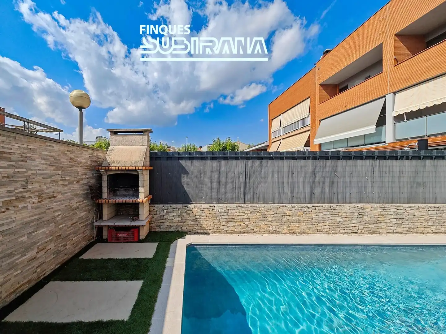 Piscina de Casa o chalet en venta en Vilanova del Camí con Aire acondicionado, Calefacción y Jardín privado