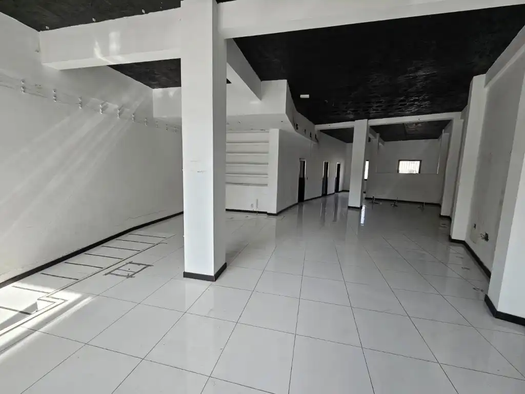 Business premises to rent in Avenida Fernández Balsera, imagen 5