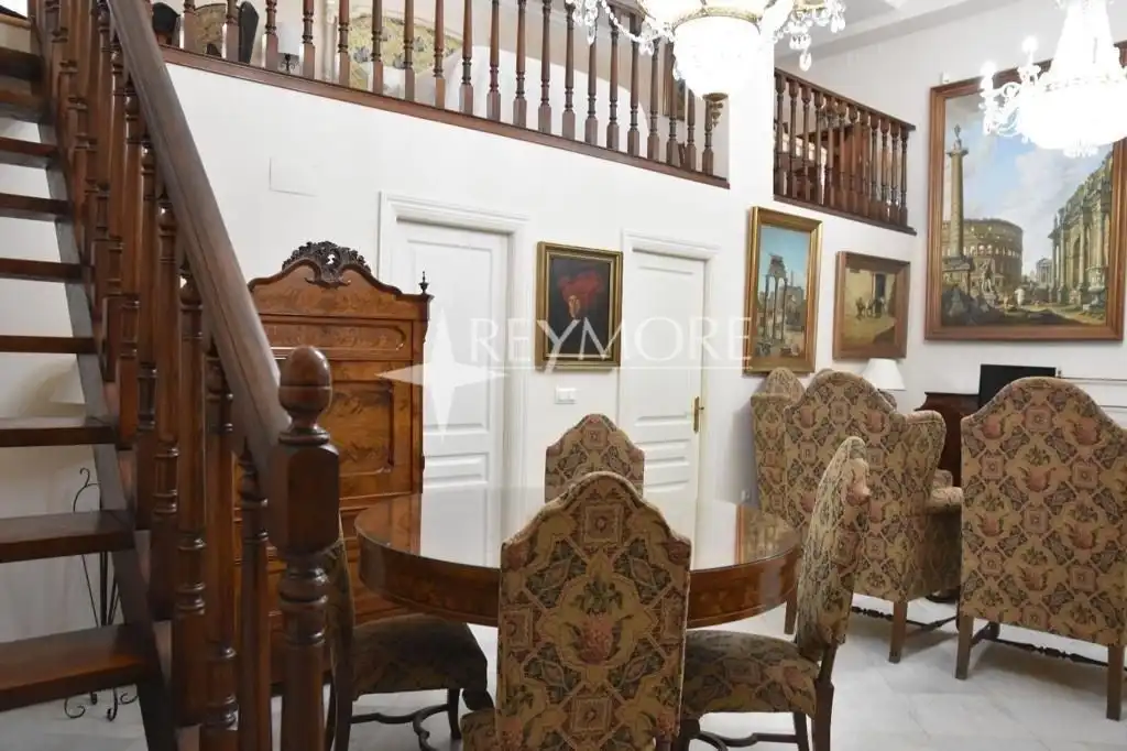 Comedor de Dúplex de alquiler en Córdoba con Aire acondicionado, Calefacción y Amueblado