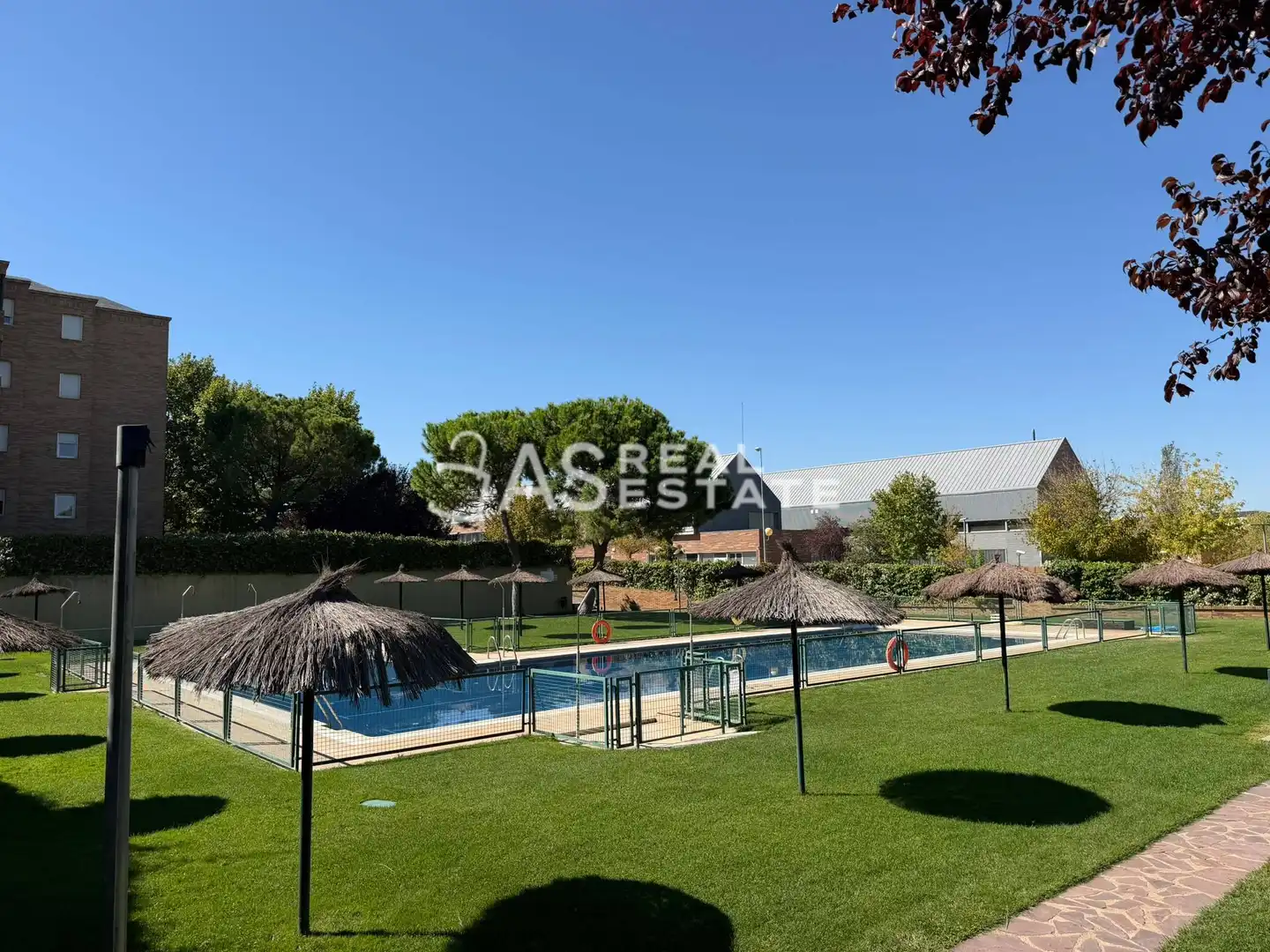 Pis amb piscina en venda a Calle Joaquín Turina, imagen 57