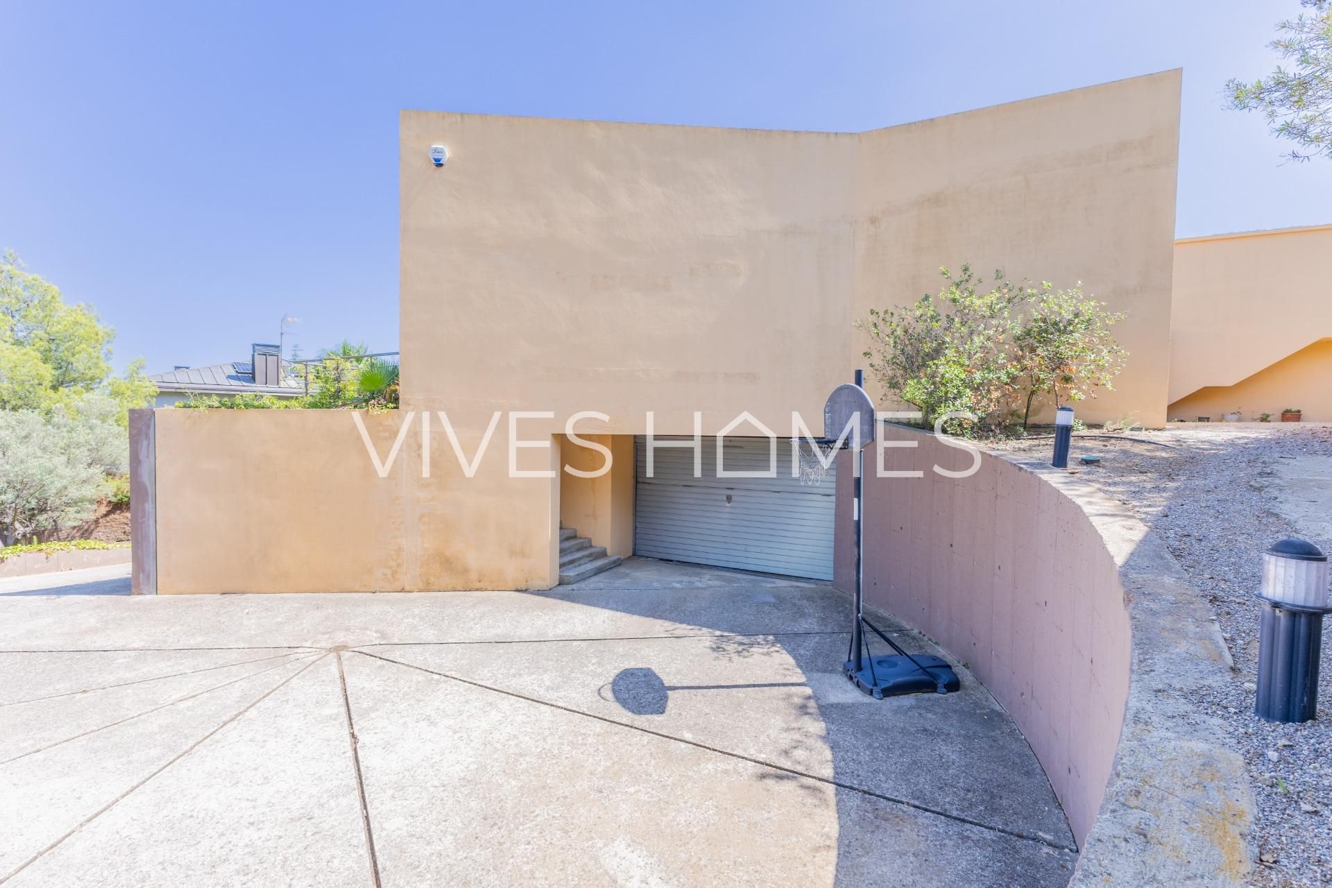 Exterior view of House or chalet for sale in Sant Andreu de Llavaneres  with Heating, Private garden and Terrace