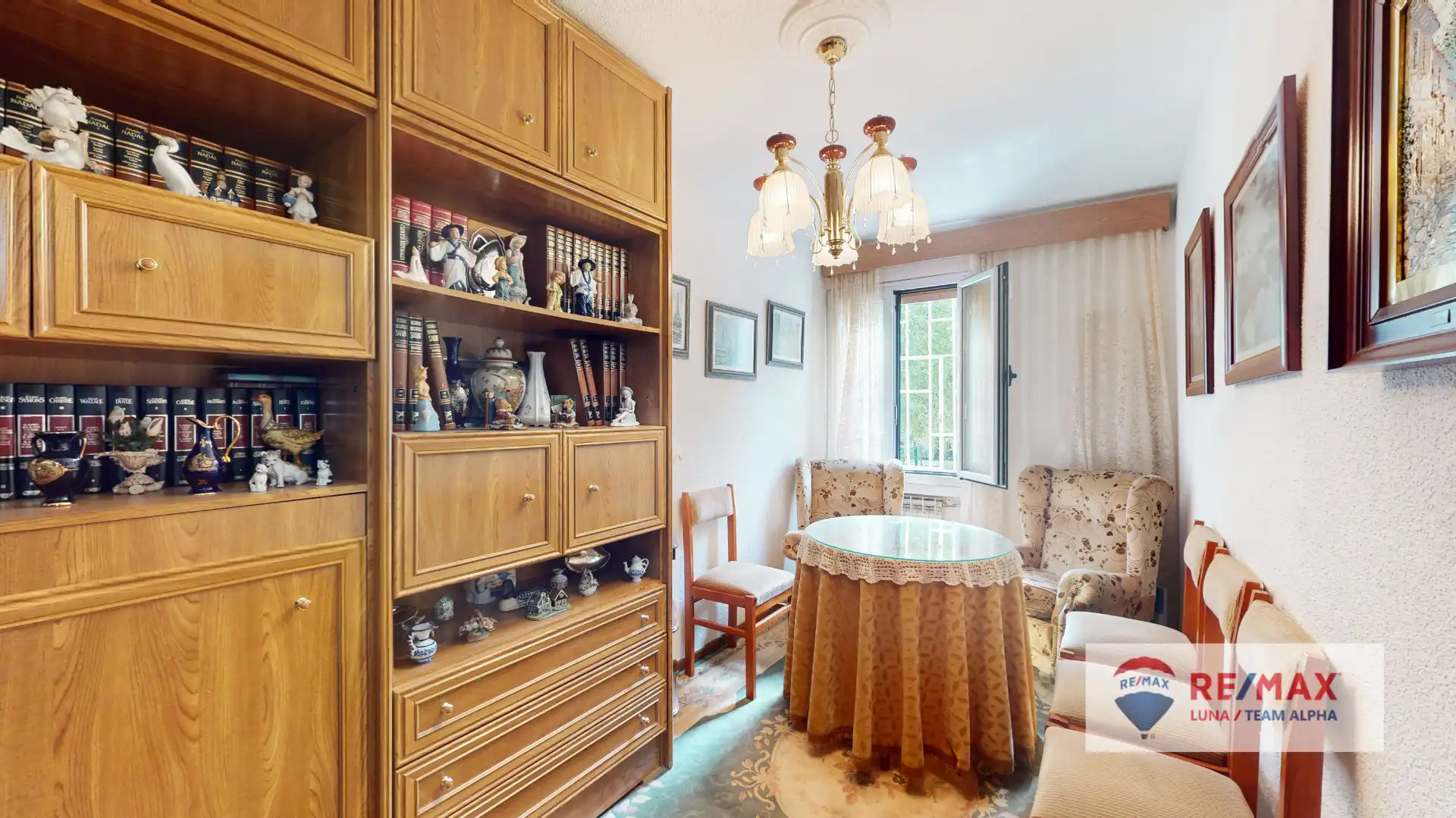Flat with garden for sale in Calle del General Cadenas Campos 34, imagen 13