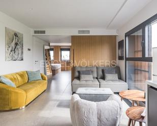 Living room of Attic for sale in  Madrid Capital  with Air Conditioner, Terrace and Swimming Pool