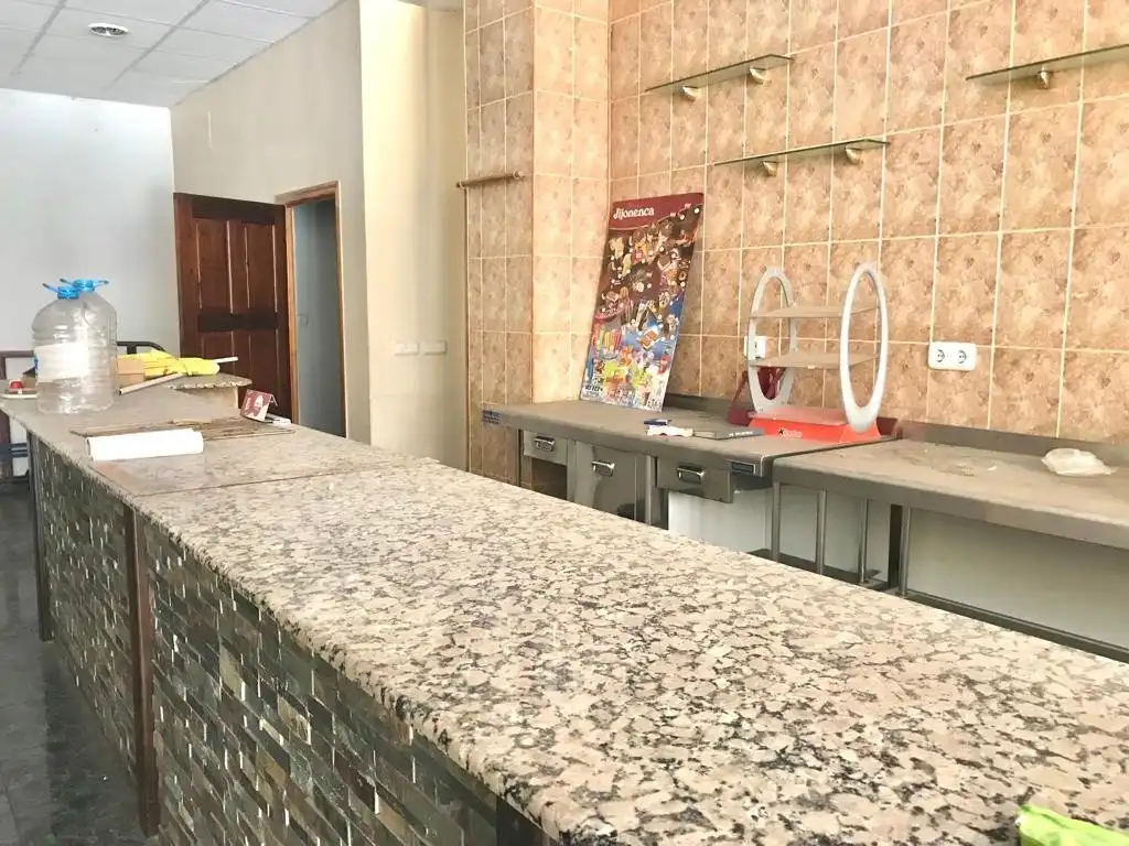 Business premises for sale in Casco Antiguo, imagen 4