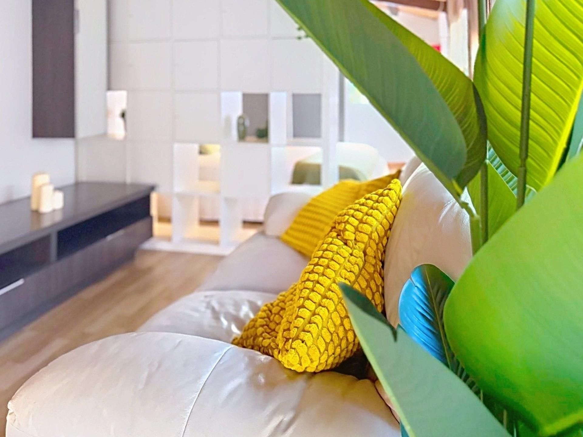 Living room of Flat for sale in Sant Andreu de la Barca  with Air Conditioner, Heating and Terrace