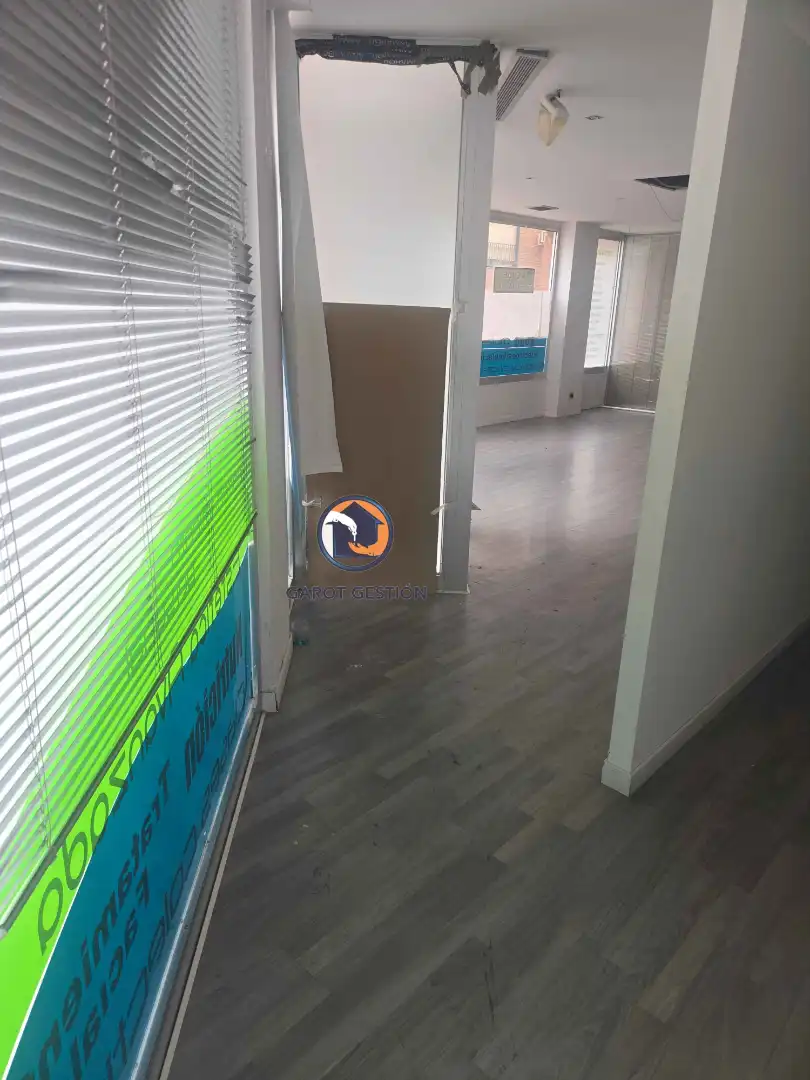 Local en venda en Alcorcón amb Aire condicionat, Calefacció i Parquet