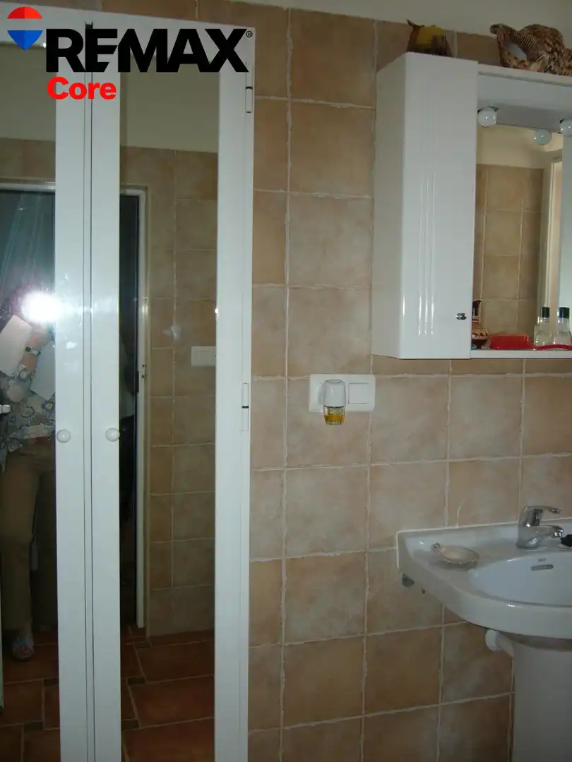 Bany de Casa o xalet en venda en Orellana la Vieja amb Aire condicionat, Terrassa i Balcó