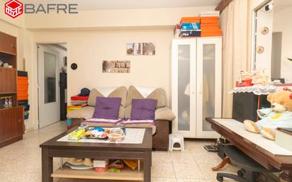 Living room of Flat for sale in  Madrid Capital  with Terrace