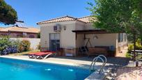 Piscina de Casa o xalet en venda en Chiclana de la Frontera amb Aire condicionat, Calefacció i Jardí privat
